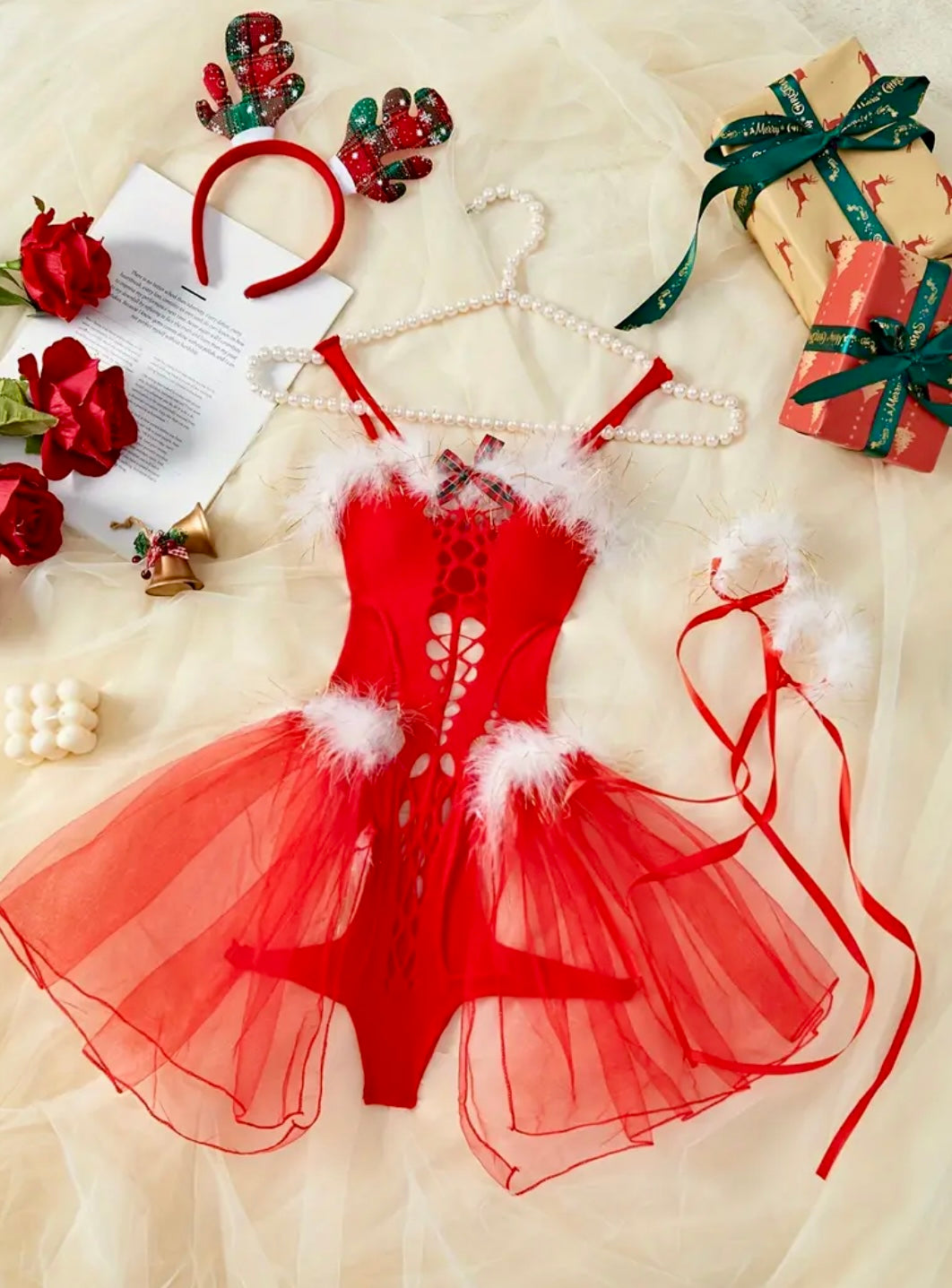 CONJUNTO DE LENCERÍA NAVIDEÑO SOL