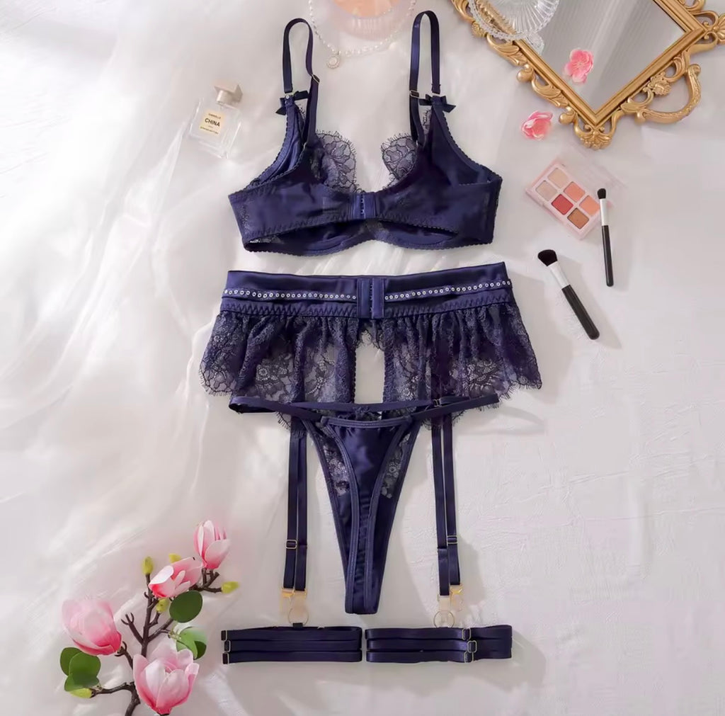 CONJUNTO DE LENCERÍA ESTRELLA